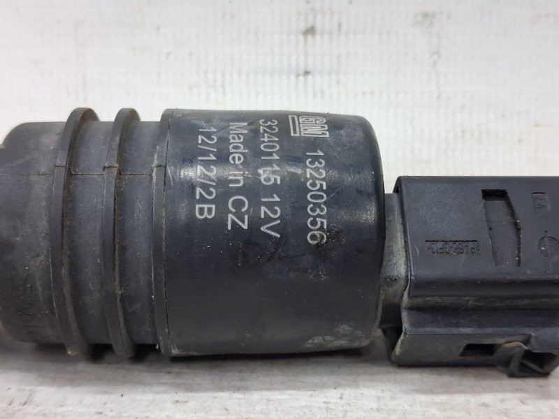 Насос омывателя стекла Chevrolet Captiva C140 2.2 DIESEL Z22D1 2006 (б/у) Київ - зображення 4