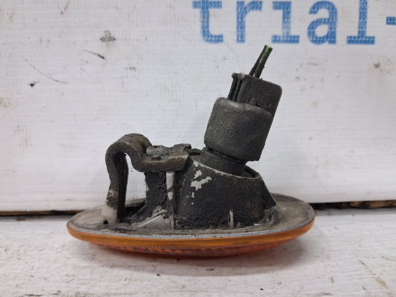 Повторитель поворотника Mitsubishi Pajero Wagon 3 3.2 ДИЗЕЛЬ 4M41 1999 (б/у) Київ - зображення 3