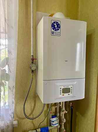 Продам 2- х поверховий будинок м. Богодухів Богодухів