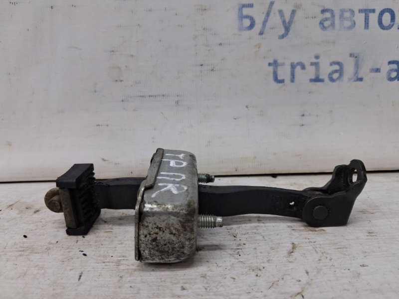 Ограничитель двери передний правый Toyota Prado 2002-2009 6861060100 (Арт. 65572) Київ - зображення 1