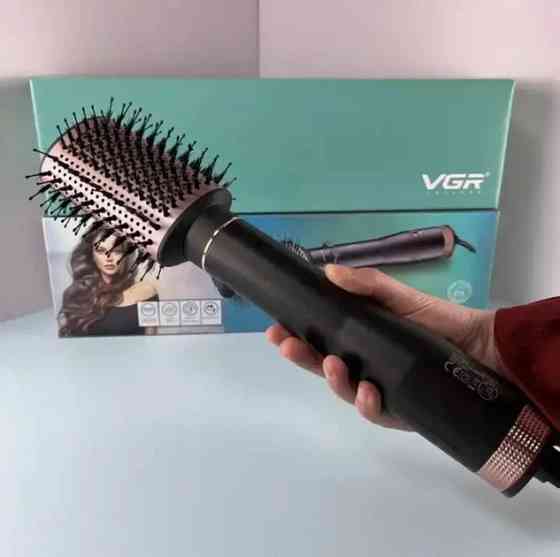 Фен-щетка VGR V-494 800 Вт черный Київ
