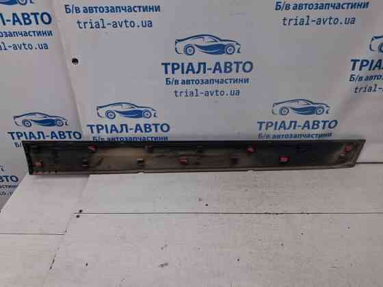 Накладка двери Kia Sorento XM 2.4 БЕНЗИН G4KJ 2009 перед. лев. (б/у) Киев