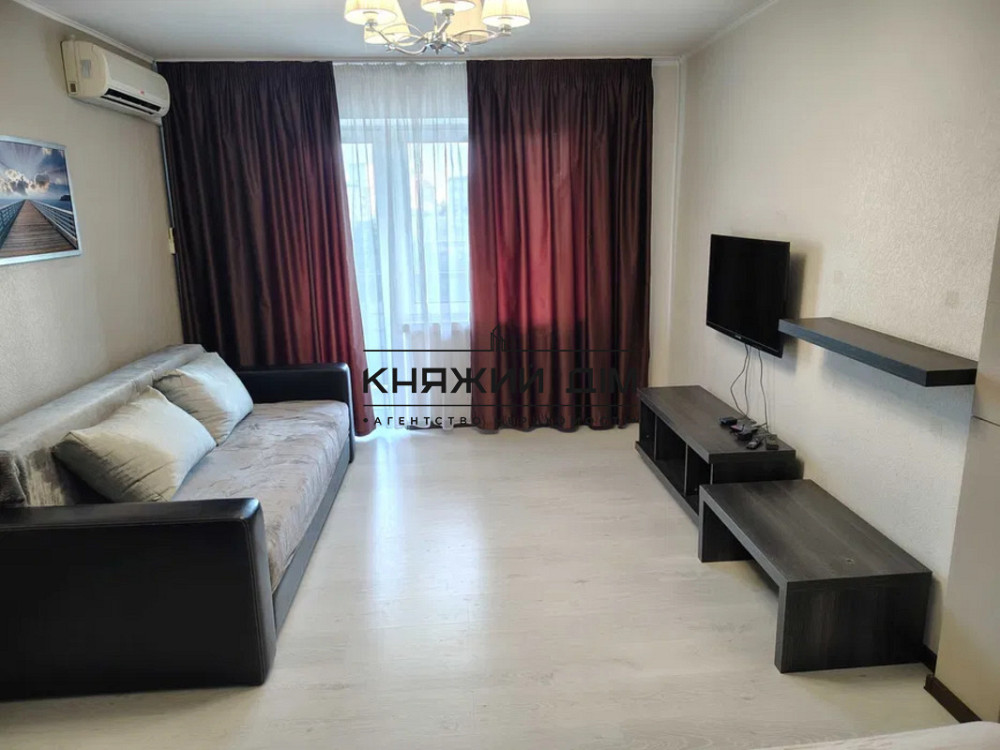 Відмінна 1 к. квартира біля м. Арсенальна. Код об'єкта: 1191406 Киев - изображение 2