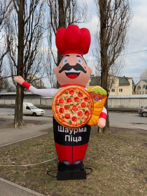 Чоловічок на дорозі Київ - зображення 4