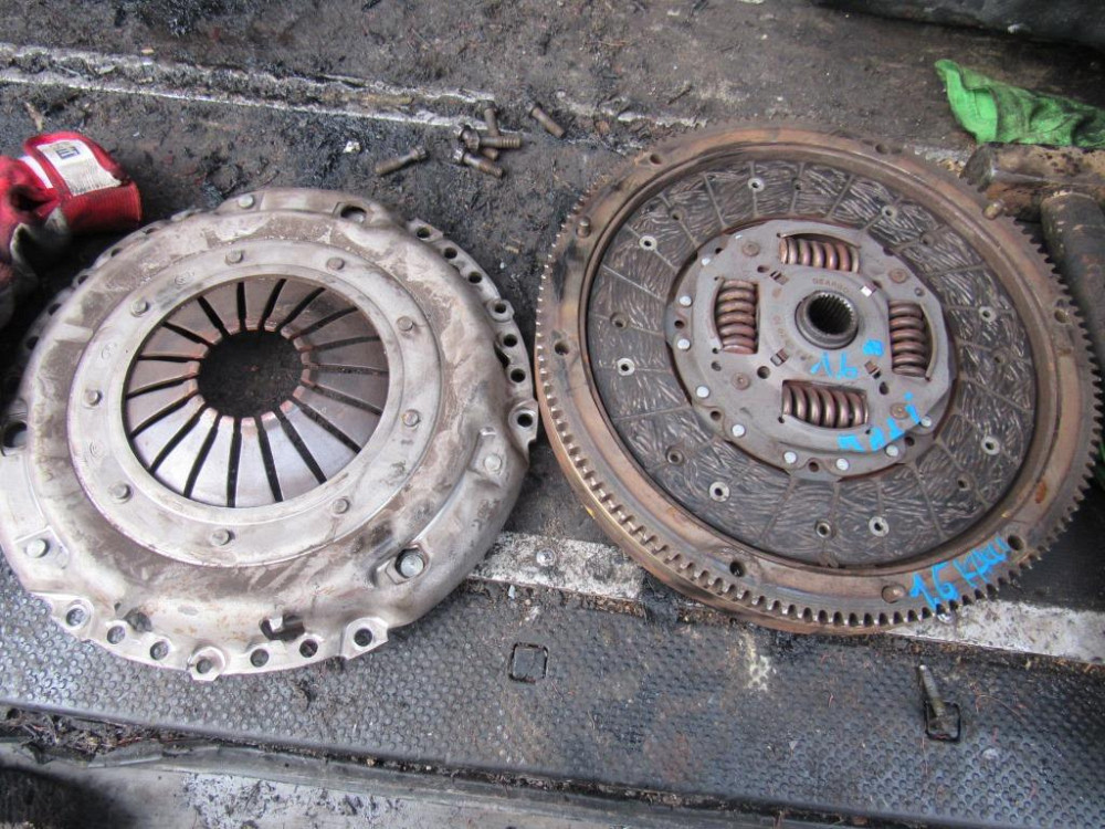 Сцепление демпферное VW Caddy 1.6 tdi 2010-2015 (Комплект) Ковель - изображение 1