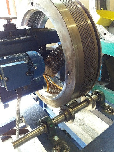 Реставрація матриць пресс-грануляторів Малин - зображення 1