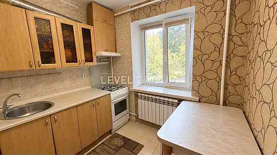 продажа 3-к квартира Киев, Соломенский, 69000 $ Київ