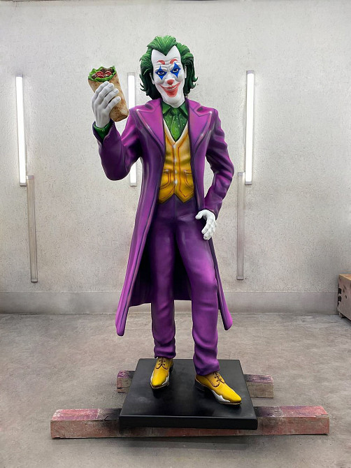 Створення рекламных та тематичних скульптур на замовлення Фігура Джокер Київ - зображення 5