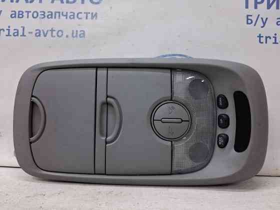 Плафон передний Kia Sorento BL 2.5 DIESEL D4CB 2002 (б/у) Киев