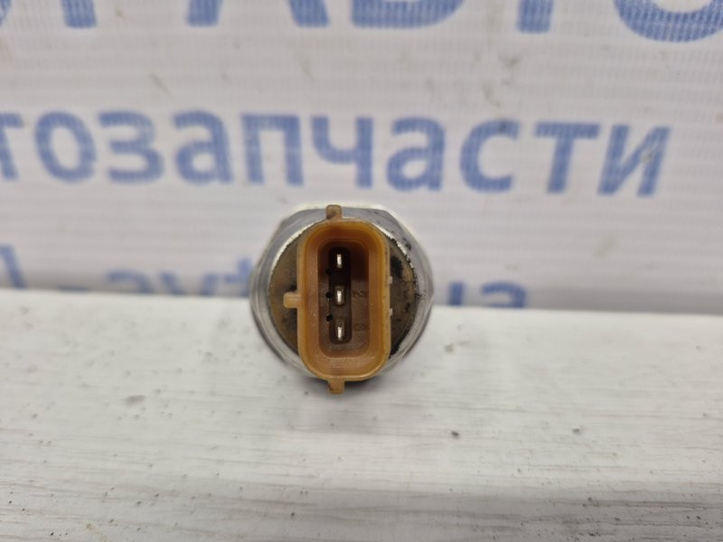 Датчик давления топлива в рейке Mitsubishi Outlander XL 2.2 DIESEL 4N14 2007 (б/у) Київ - зображення 2