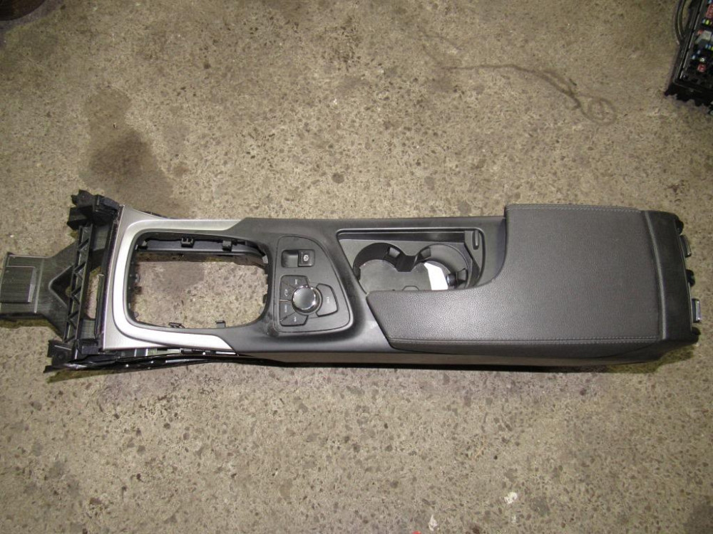 Подлокотник Opel Insignia Sports Tourer 2009-2013 Ковель - изображение 3