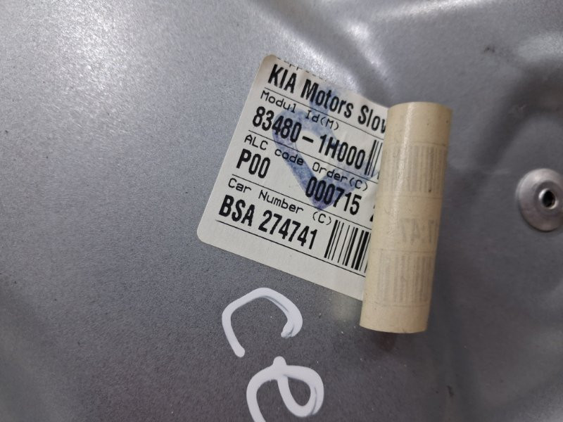 Стеклоподъемник задний правый (ручной) Kia Ceed ED 1.6 DIESEL D4FB 2006 (б/у) Киев - изображение 2