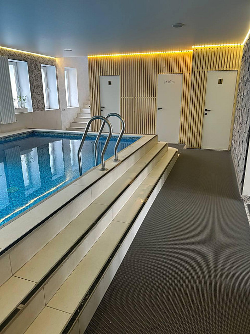 Антискользящая дорожка для бассейна резиновая 1,2 х 15 м.п. серого цвета Premium Київ - зображення 8