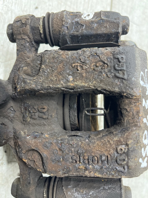 Суппорт задний правый Kia Sportage QL 1.7 DIESEL D4FD 2015 (б/у) Київ - зображення 5