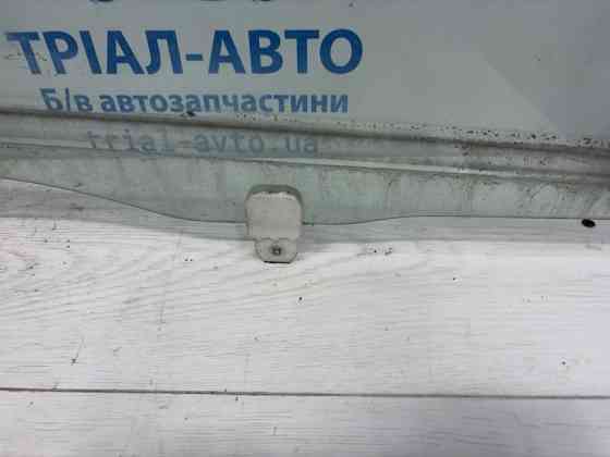 Стекло двери переднее правое Mitsubishi Lancer 2007-2017 5706A018 (Арт. 83280) Київ