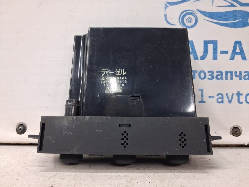 Блок управления кондиционером Mitsubishi Pajero Wagon 3 3.2 ДИЗЕЛЬ 4M41 1999 (б/у) Київ - зображення 4