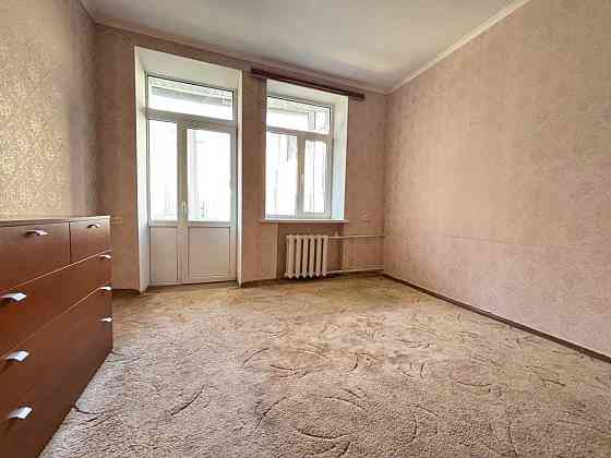 продажа 2-к квартира Киев, Голосеевский, 78500 $ Київ