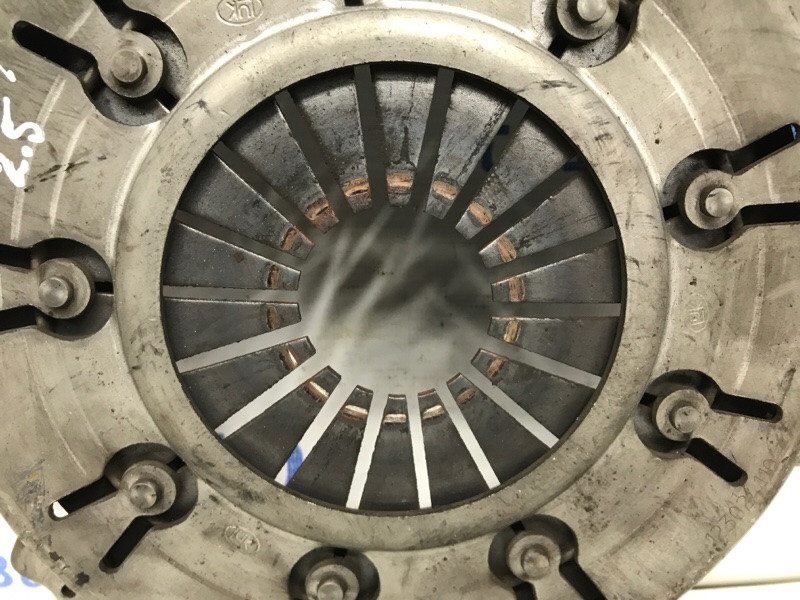 Корзина сцепления Mitsubishi Pajero Sport K9 2.5 DIESEL 4D56 1996 (б/у) Київ - зображення 2