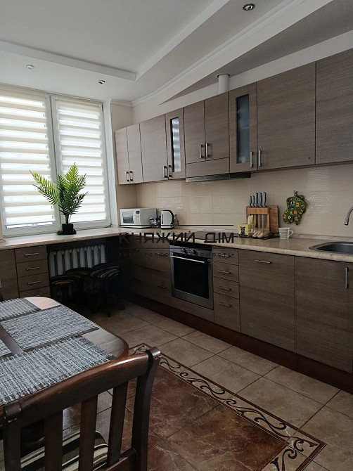 Є генератор. Оренда 2-кімнатної квартири на П. Григоренко код:11204141 Київ - зображення 1