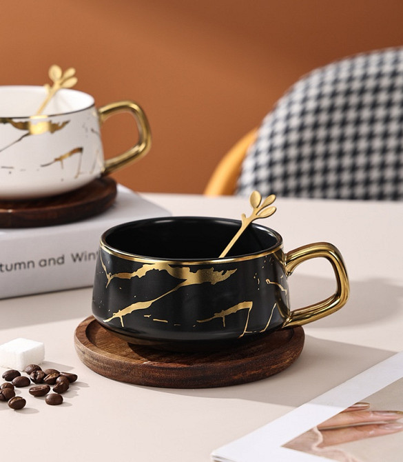 Чашка з ложкою та блюдцем 11795 380 мл чорна Киев - изображение 1