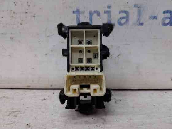 Кнопка стеклоподъемника Toyota Camry XV40 2.4 БЕНЗИН 2AZFE 2006 (б/у) Киев