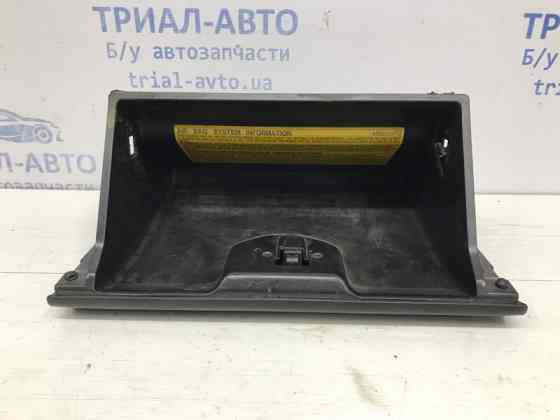 Бардачок Mitsubishi Pajero Wagon 3 3.2 ДИЗЕЛЬ 4M41 1999 (б/у) Київ