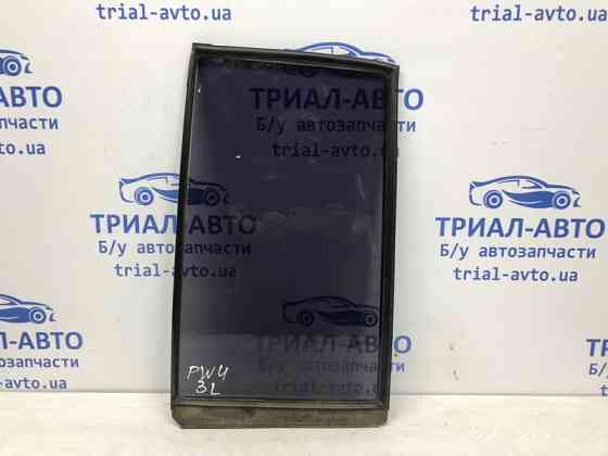 Стекло двери задней левой (форточка) Mitsubishi Pajero Wagon 4 3.2 ДИЗЕЛЬ 4M41 2006 (б/у) Київ