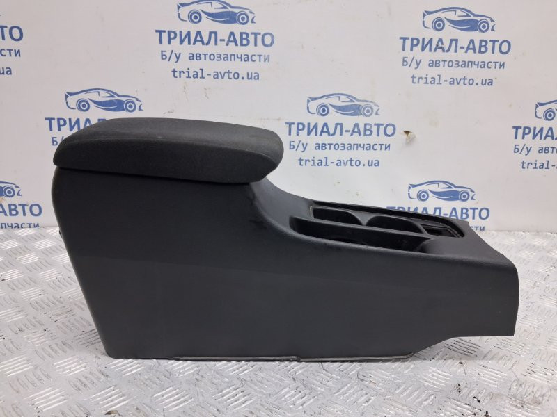 Подлокотник Mitsubishi Lancer 9 1.6 БЕНЗИН 4G18 2003 (б/у) Киев - изображение 1