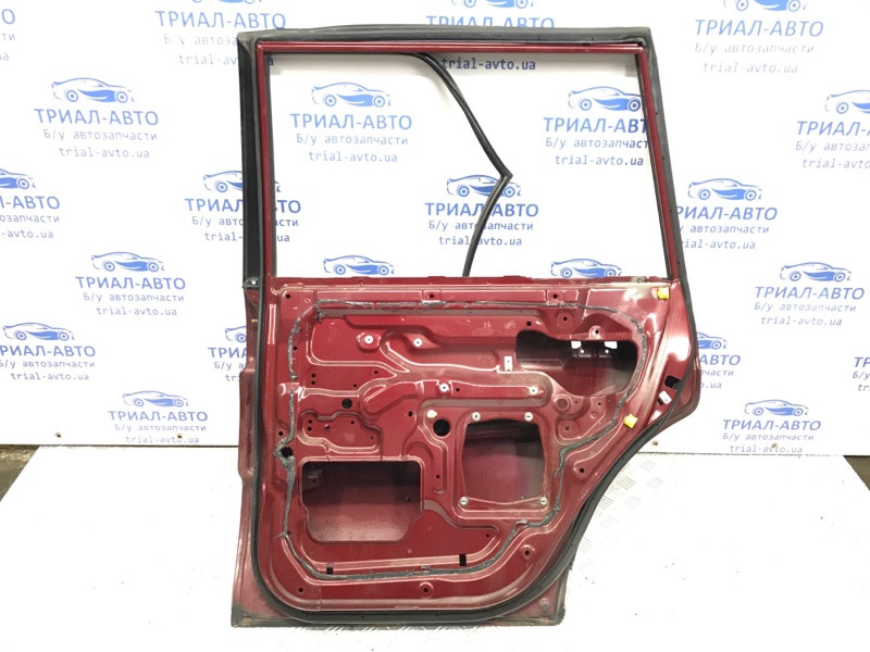 Дверь задняя правая Mitsubishi Pajero Sport K9 2.5 DIESEL 4D56 1996 (б/у) Киев - изображение 9