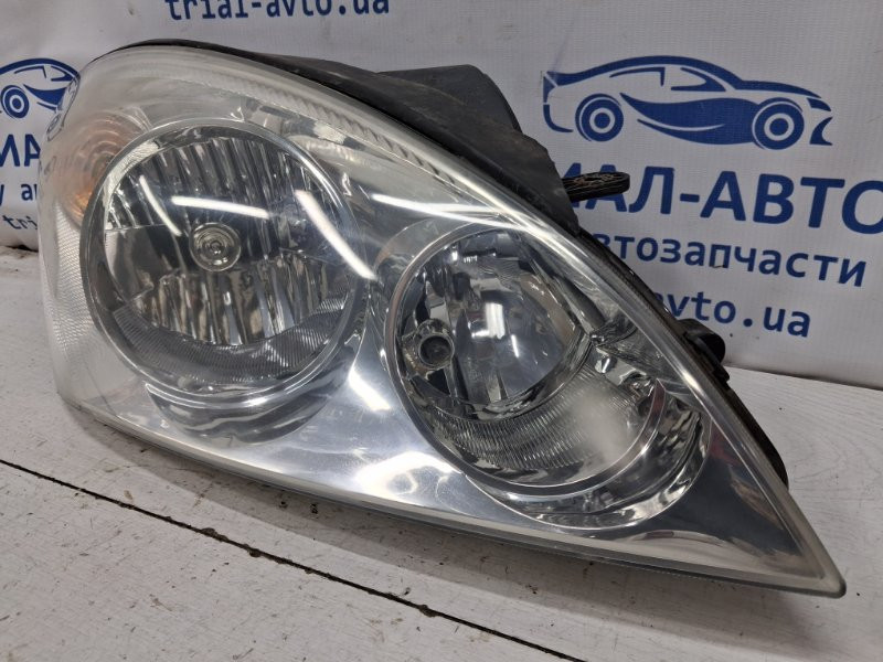 Фара правая Kia Ceed ED 1.6 DIESEL D4FB 2006 (б/у) Київ - зображення 2