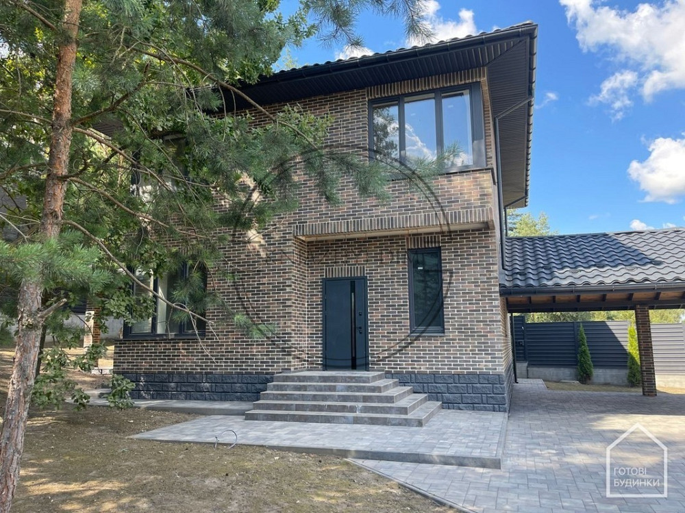 Будинок під чистове оздоблення на просторій ділянці 8 соток, з навісом на 2 авто | Розташований біля Київ - зображення 1