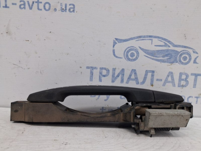 Ручка двери внешняя передняя правая Nissan Navara D40 2.5 DIESEL YD25DDTI 2004 (б/у) Киев - изображение 2