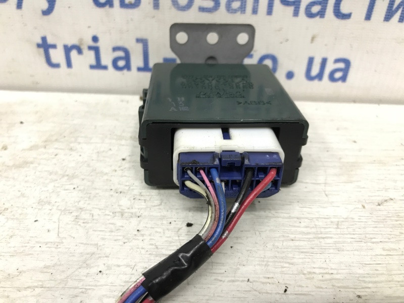 Блок управления дверьми Lexus RX 350 XU30 3.5 БЕНЗИН 2GRFE 2003 (б/у) Киев - изображение 3