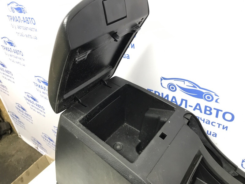 Подлокотник SsangYong Kyron 2005-2015 7790032103LAM (Арт. 49498) Київ - зображення 6