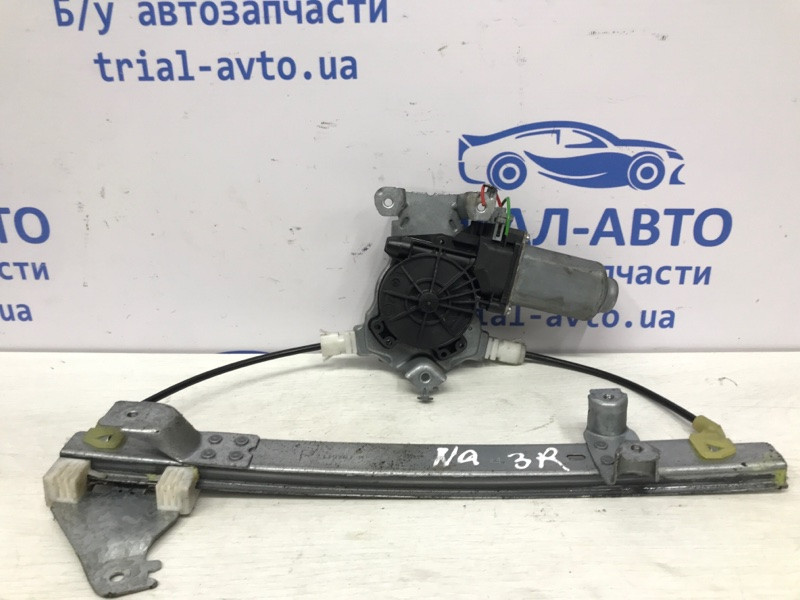 Стеклоподъемник задний правый Nissan Qashqai J10 2.0 БЕНЗИН MR20DE 2006 (б/у) Киев - изображение 1