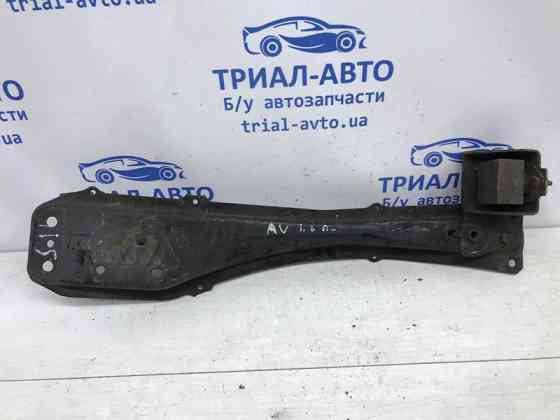 Балка передняя поперечная Toyota Avensis T25 2002 (б/у) Киев