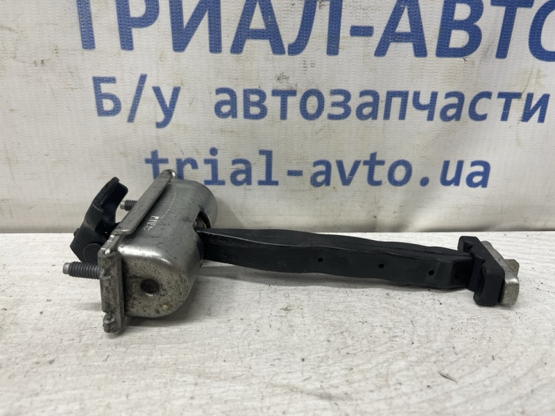 Ограничитель двери передний левый Ford Kuga 2011-2019 1641573 (Арт. 79642) Киев - изображение 1