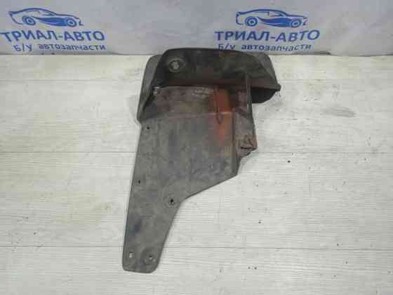 Брызговик задний правый Toyota Land Cruiser J100 1998 (б/у) Киев