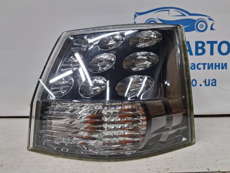 Фонарь задний внешний правый Mitsubishi Outlander XL 2.4 БЕНЗИН 4B12 2007 (б/у) Киев - изображение 1