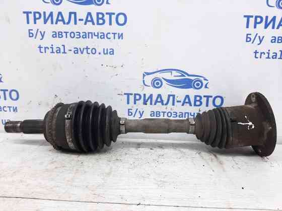 Привод передний правый АКПП Mitsubishi Pajero Wagon 4 3.2 ДИЗЕЛЬ 4M41 2006 (б/у) Київ