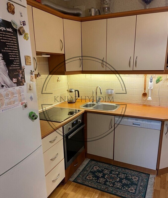 Продажа раздельной 3-х к. квартиры на пр-те Григоренко. № 21137680 Київ - зображення 1