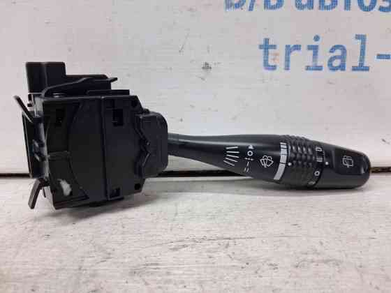 Переключатель подрулевой правый(дворники) Mitsubishi Pajero Wagon 3 3.2 ДИЗЕЛЬ 4M41 1999 (б/у) Киев