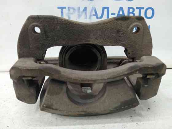 Суппорт передний правый Toyota RAV 4 A30 2.0 БЕНЗИН 1AZFE 2005 (б/у) Київ