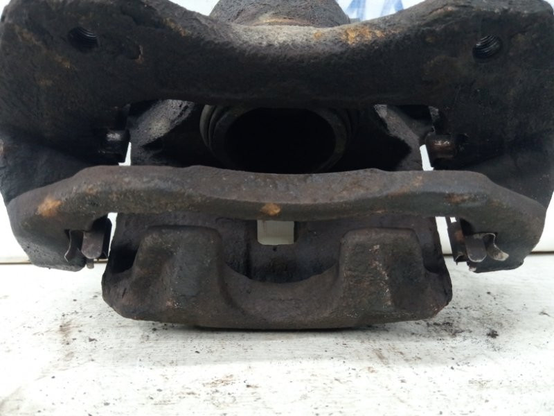 Суппорт передний правый Mitsubishi Lancer 9 1.6 БЕНЗИН 4G18 2003 (б/у) Киев - изображение 4