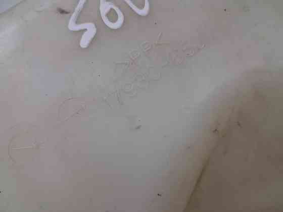 Бачок радиатора (расширительный) Suzuki Grand Vitara JT 2.7 БЕНЗИН H27A 2005 (б/у) Киев