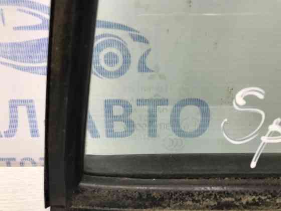 Стекло двери задней правой (форточка) Mitsubishi Pajero Sport 1996-2008 MR237978 (Арт. 54885) Київ