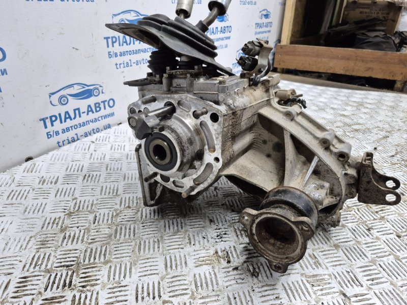 Раздаточная коробка Mitsubishi Pajero Sport K9 2.5 DIESEL 4D56 1996 (б/у) Київ - зображення 3