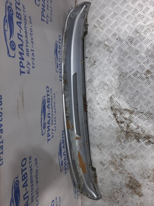 Спойлер на крышку багажника Mitsubishi Outlander CU 2.4 БЕНЗИН 4G69 2003 (б/у) Киев - изображение 2