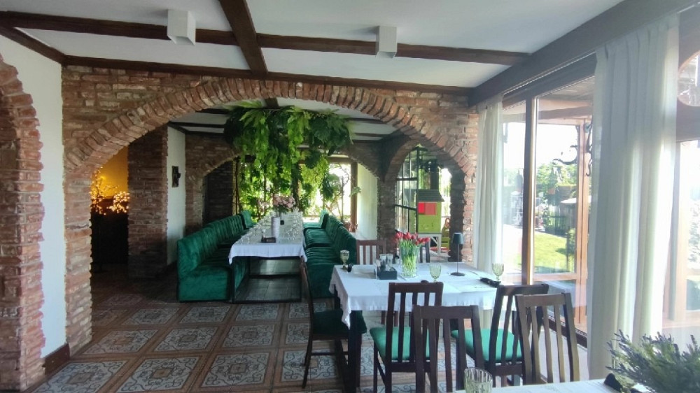 Готельно рестораний комплекс “Кузня” з басейном Коломия - зображення 4