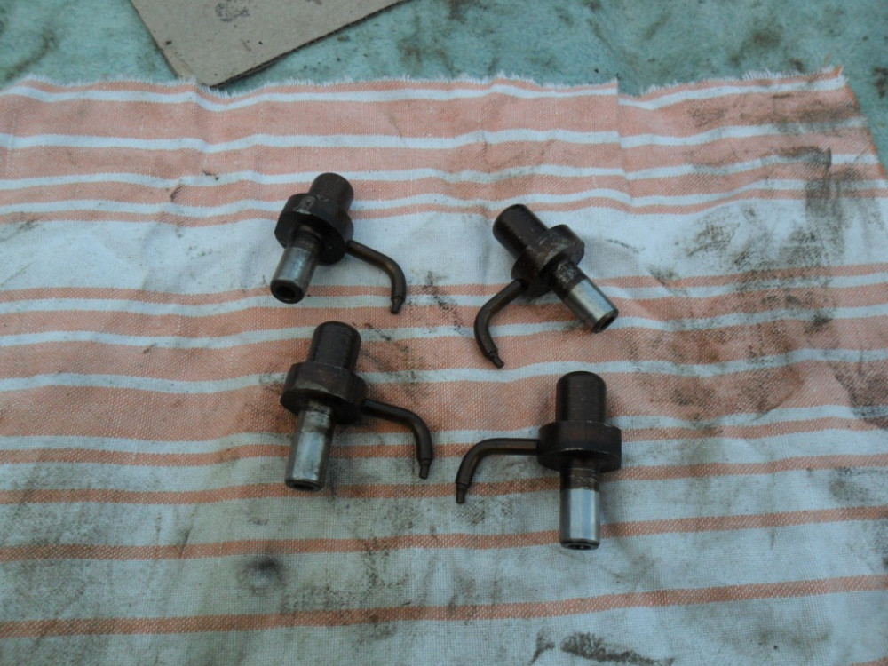 Mercedes A1111800143, Маслофорсунки Mерседес дв. М111, оригінал б/у Вінниця - зображення 4